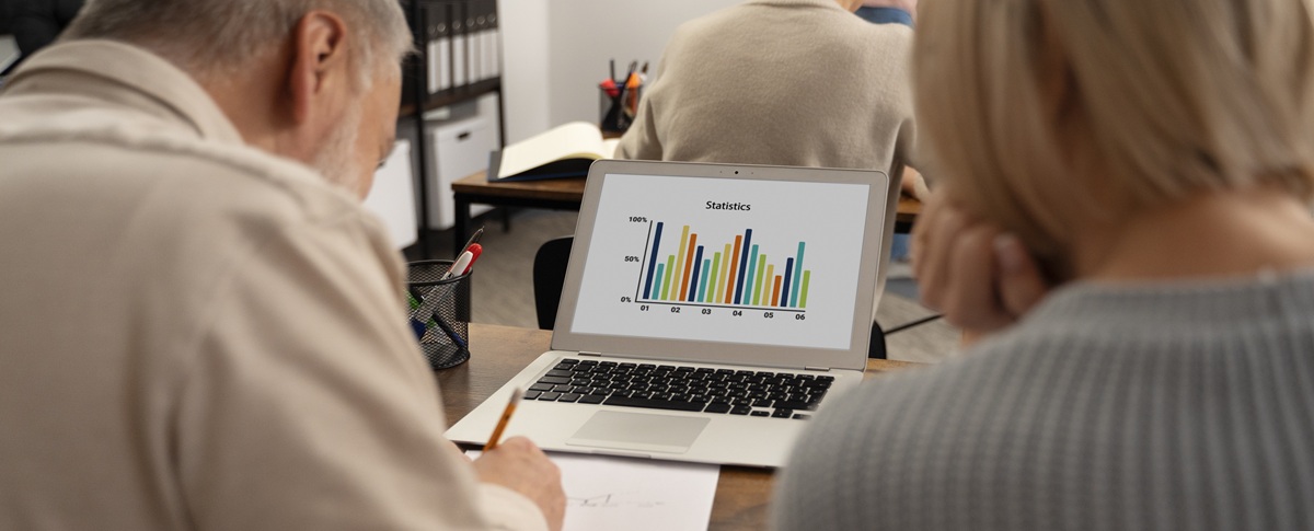 What Anthropic Valuation History Reveals About Growth Cycles